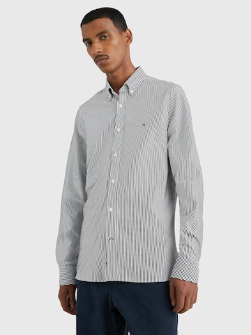 TOMMY HILFIGER Regular fit Button Up Shirt in Grey: front