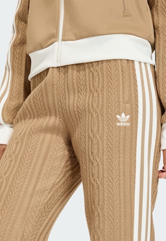 regular Pantaloni di ADIDAS ORIGINALS in marrone