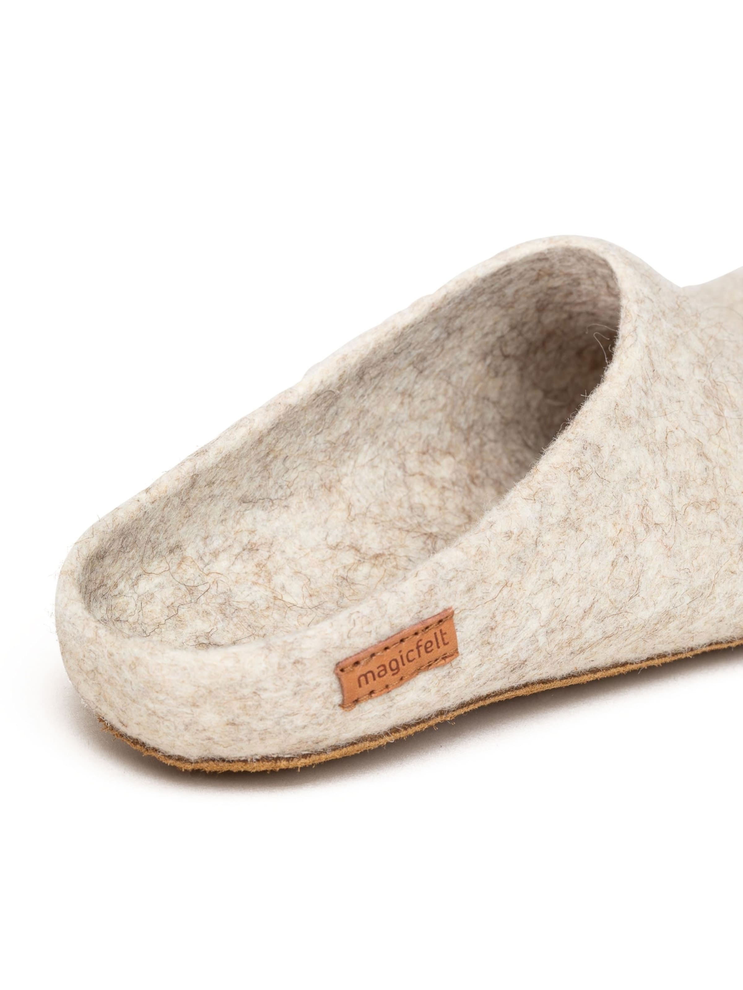 MagicFelt Slippers 'Filzpantoffel Magicfelt 713' in Beige