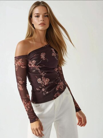 Hiccup Bluse in Braun: Vorderseite