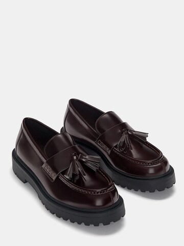 Chaussure basse Pull&Bear en rouge