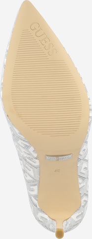 GUESS - Zapatos con plataforma 'Piera' en blanco