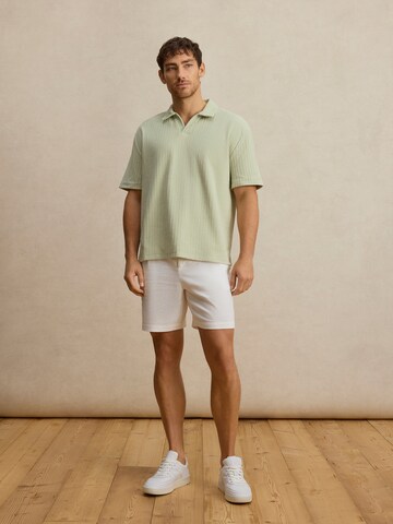 DAN FOX APPAREL Koszulka 'Leif' w kolorze zielony