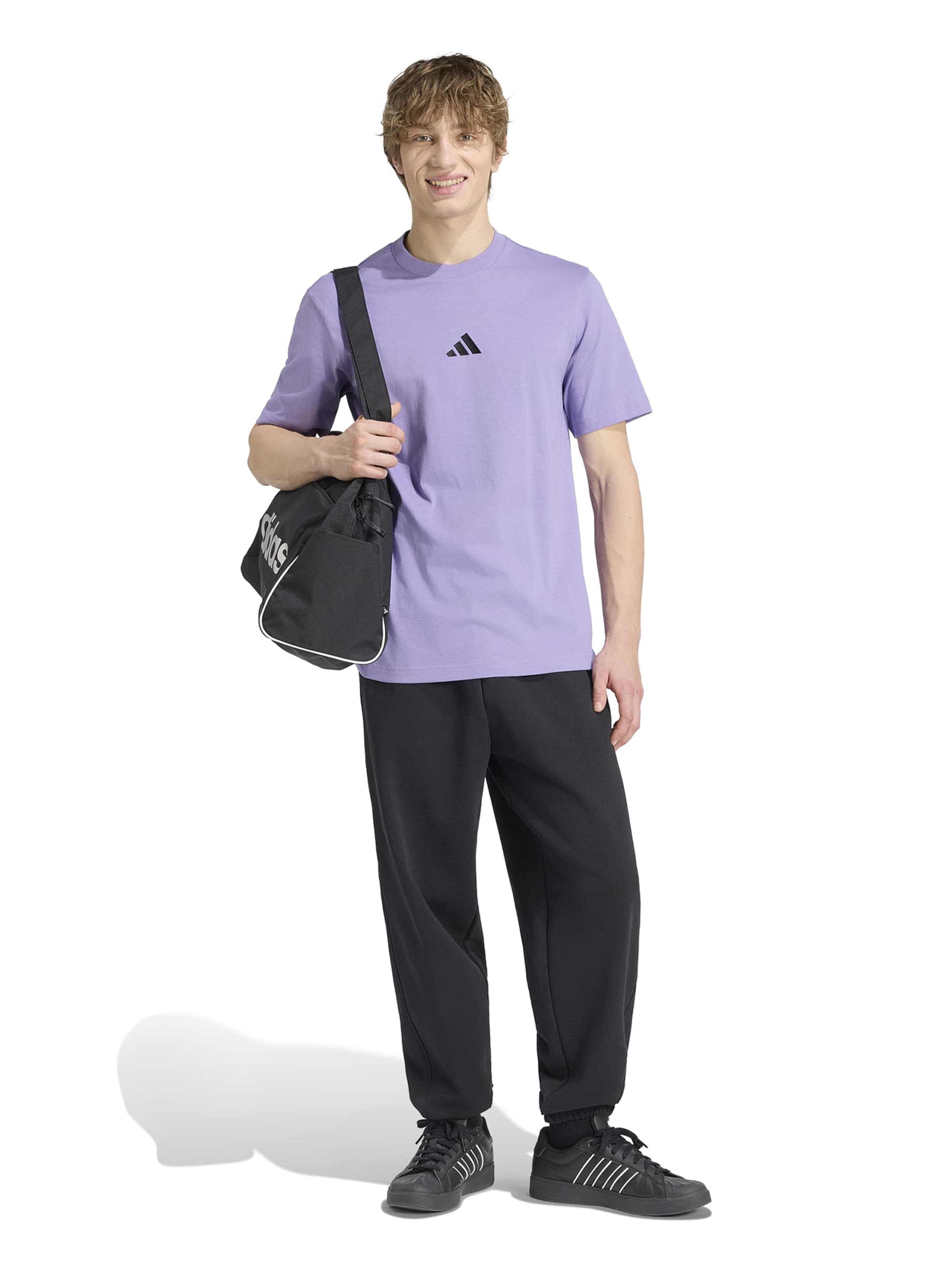 ADIDAS SPORTSWEAR Funkcionalna majica 'Essentials' | vijolična barva
