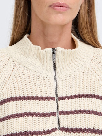 Pullover ' KANNA ' di Oxmo in beige