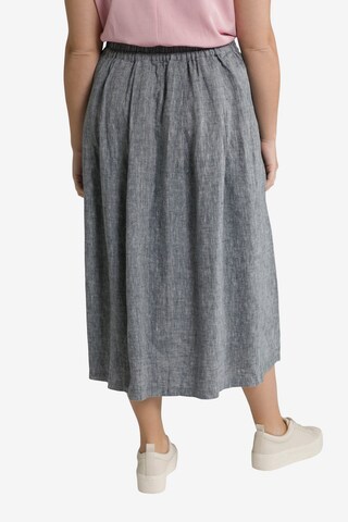 Ulla Popken Skirt in Grey: front