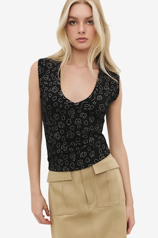 No Matter What Top in Schwarz: Vorderseite