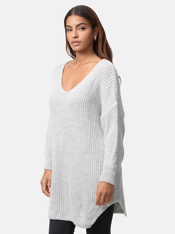 Elara Pullover i grå