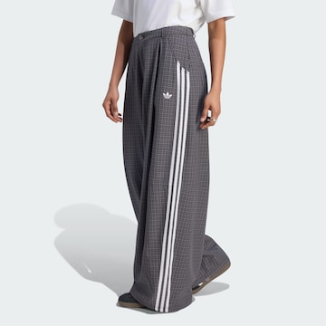 ADIDAS ORIGINALS - Ropa ancha Pantalón plisado en negro: frente