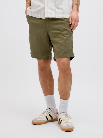 JACK & JONES Loose fit Pants in Green: front