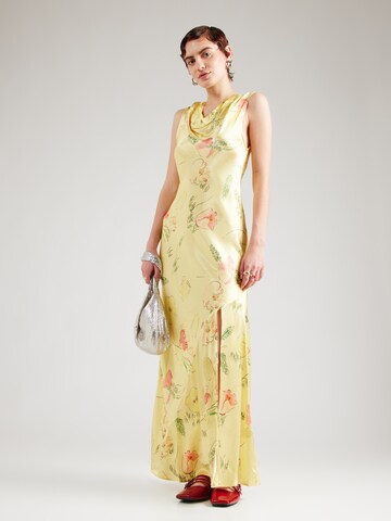 TOPSHOP Рокля в зелено: отпред