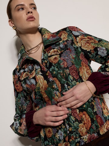 Apricot Floral Tapestry Jacket ' ' in Schwarz