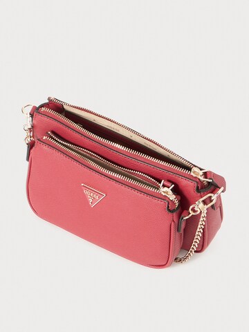 GUESS - Mala de ombro 'Noelle II' em vermelho