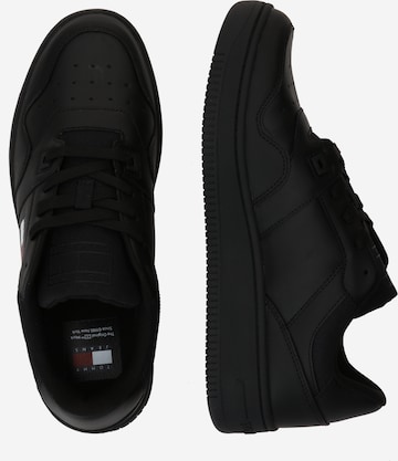 Tommy Jeans Sneakers laag 'Essential Retro' in Zwart