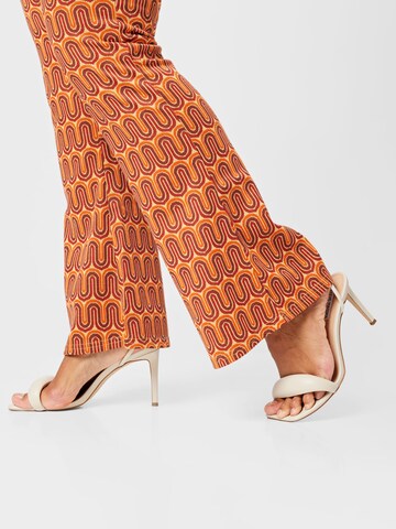 ONLY Curve Regular Trousers 'SIGGA' in Orange