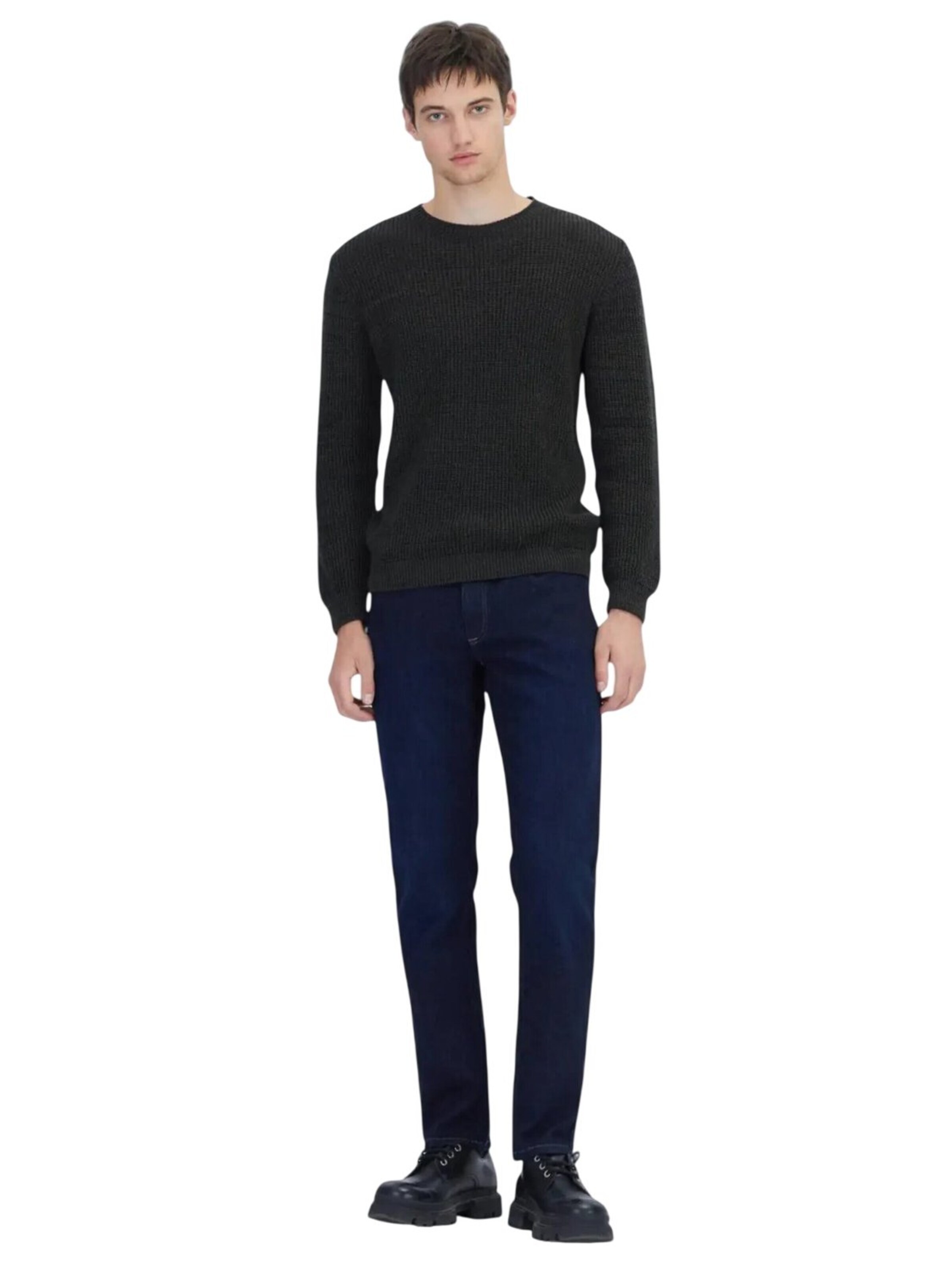 KİP Sweater in Black