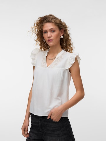 VERO MODA Blouse 'VMDICTHE' in White: front