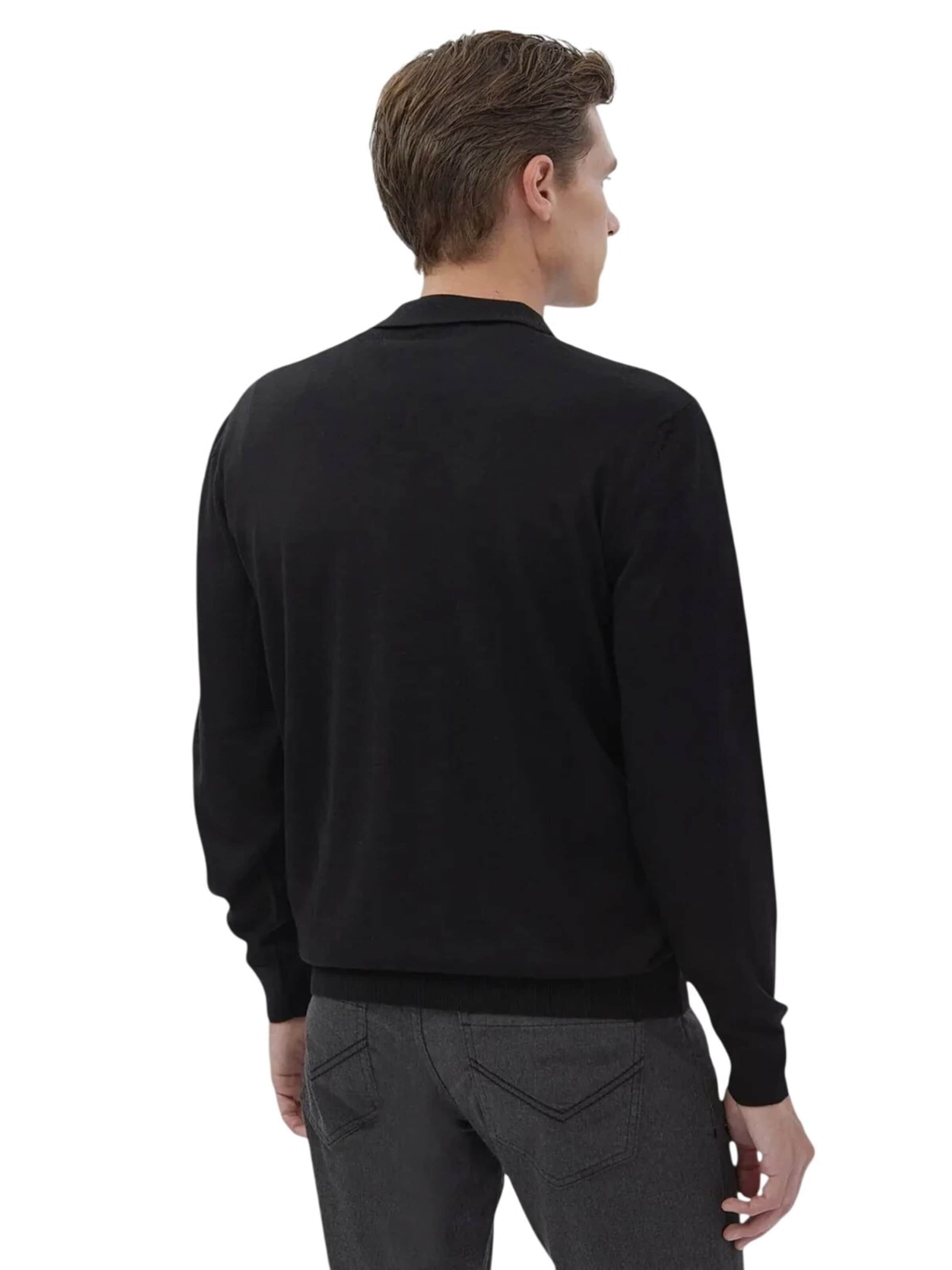 Ramsey Sweater in Black