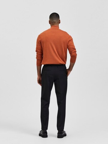 SELECTED HOMME Regular Chino trousers in Black