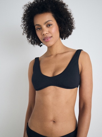 Seafolly Õlapaelteta topp Bikiinitopp, värv must: eest vaates