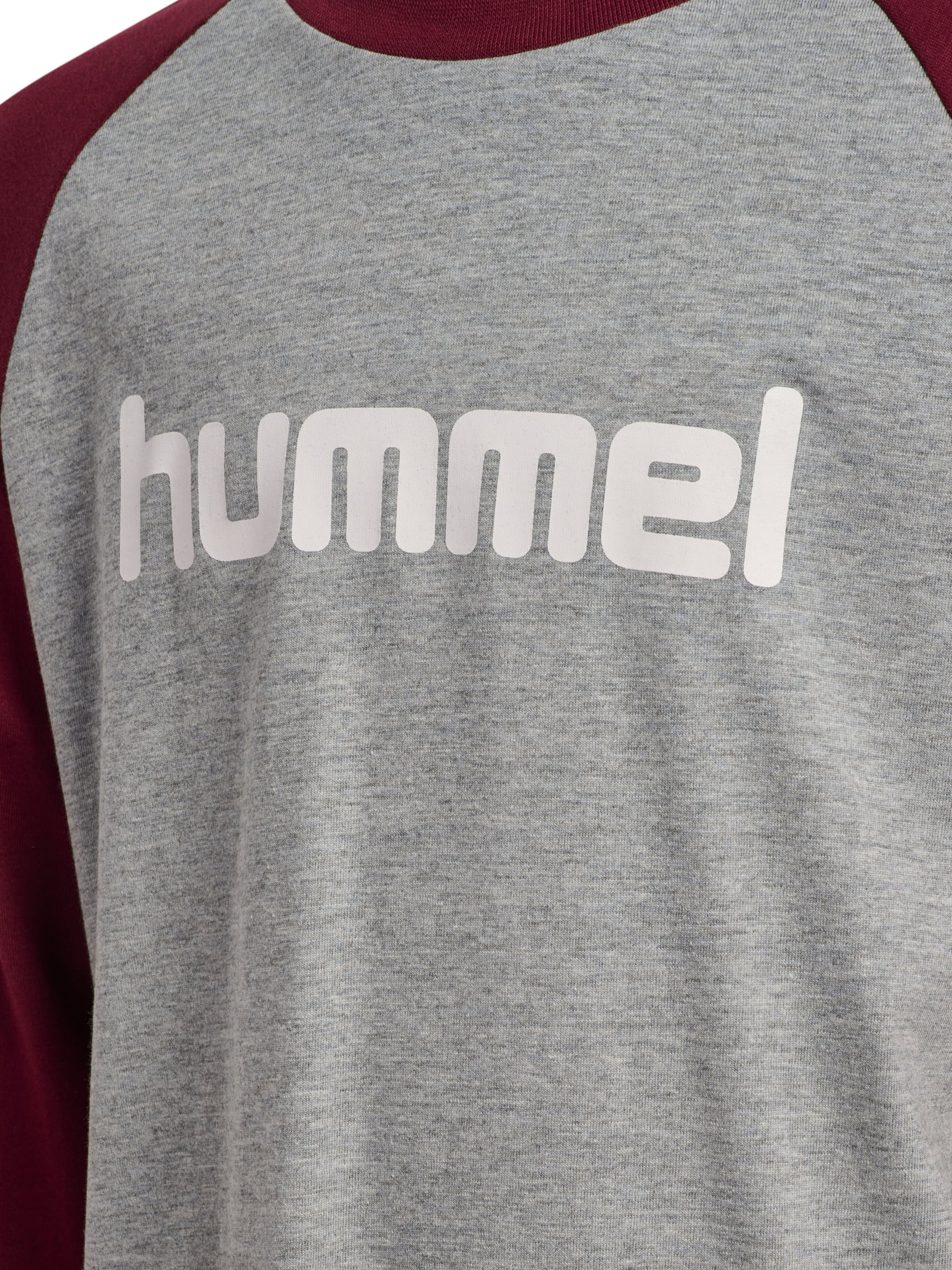 Hummel Performance Shirt in Red