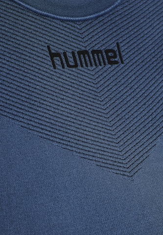 Hummel - Camisa funcionais 'First Seamless' em azul