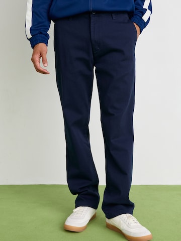 ALPHA INDUSTRIES Regular Chino trousers in Blue: front