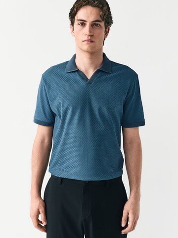 Next Shirt in Blue