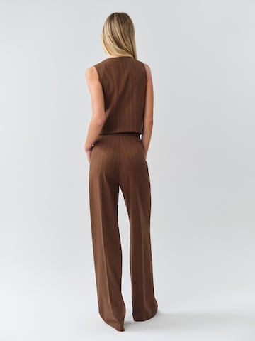MB by Marta Buzolic Loose fit Trousers in Brown