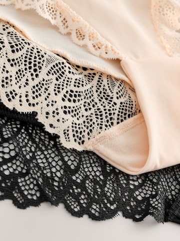 Next Shapingslip in Beige