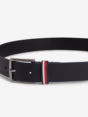 TOMMY HILFIGER Belt in Black