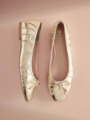 B by Ted Baker Ballerina in Goud