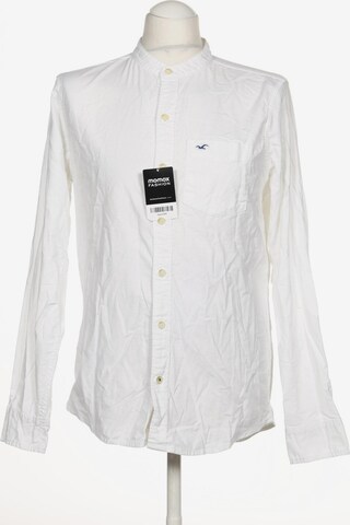 HOLLISTER Button Up Shirt in S in White: front