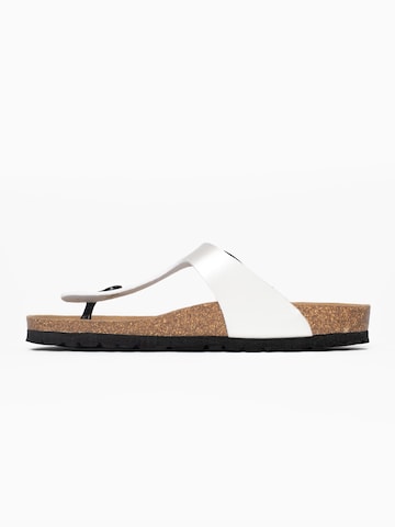 Bayton T-Bar Sandals 'Mercure' in White