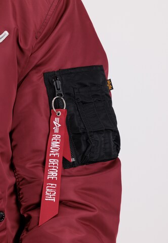 Veste mi-saison 'Flight Jacket MA-1 VF' ALPHA INDUSTRIES en rouge