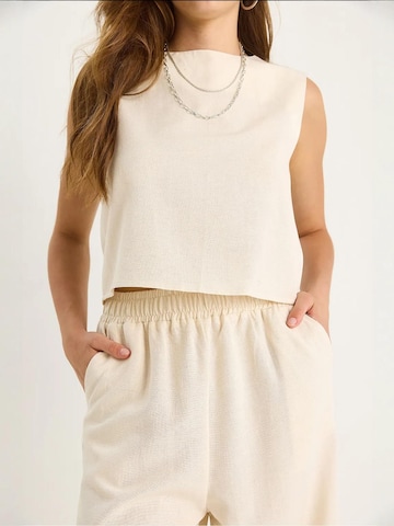 Bianco Lucci - Calças de fato em bege