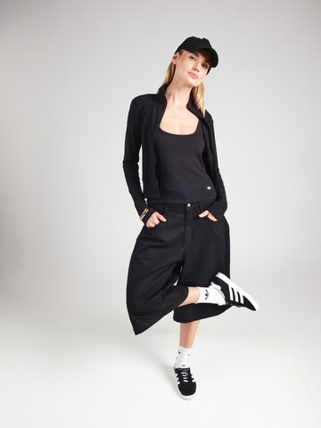 ADIDAS ORIGINALS Toppi 'ESS' värissä musta