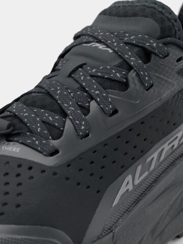 Scarpa da corsa 'OLYMPUS 6' di Altra in nero