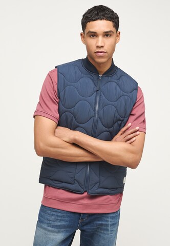 MUSTANG Vest in Blue: front