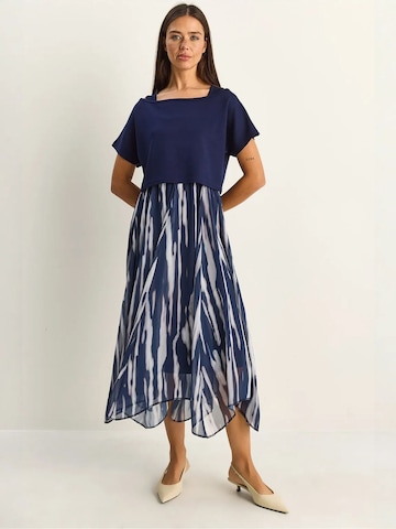 Bianco Lucci Dress in Blue