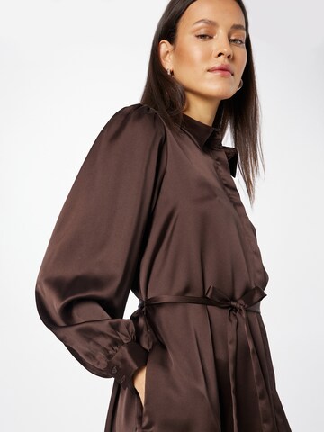 MSCH COPENHAGEN Sukienka koszulowa 'Jeanita' w kolorze brązowy