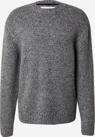 Pull-over 'FUZZY PERFECT' Abercrombie & Fitch en gris : devant