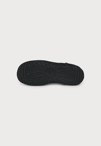 UGG Ботинки 'Classic Mini Enwrap' в Черный