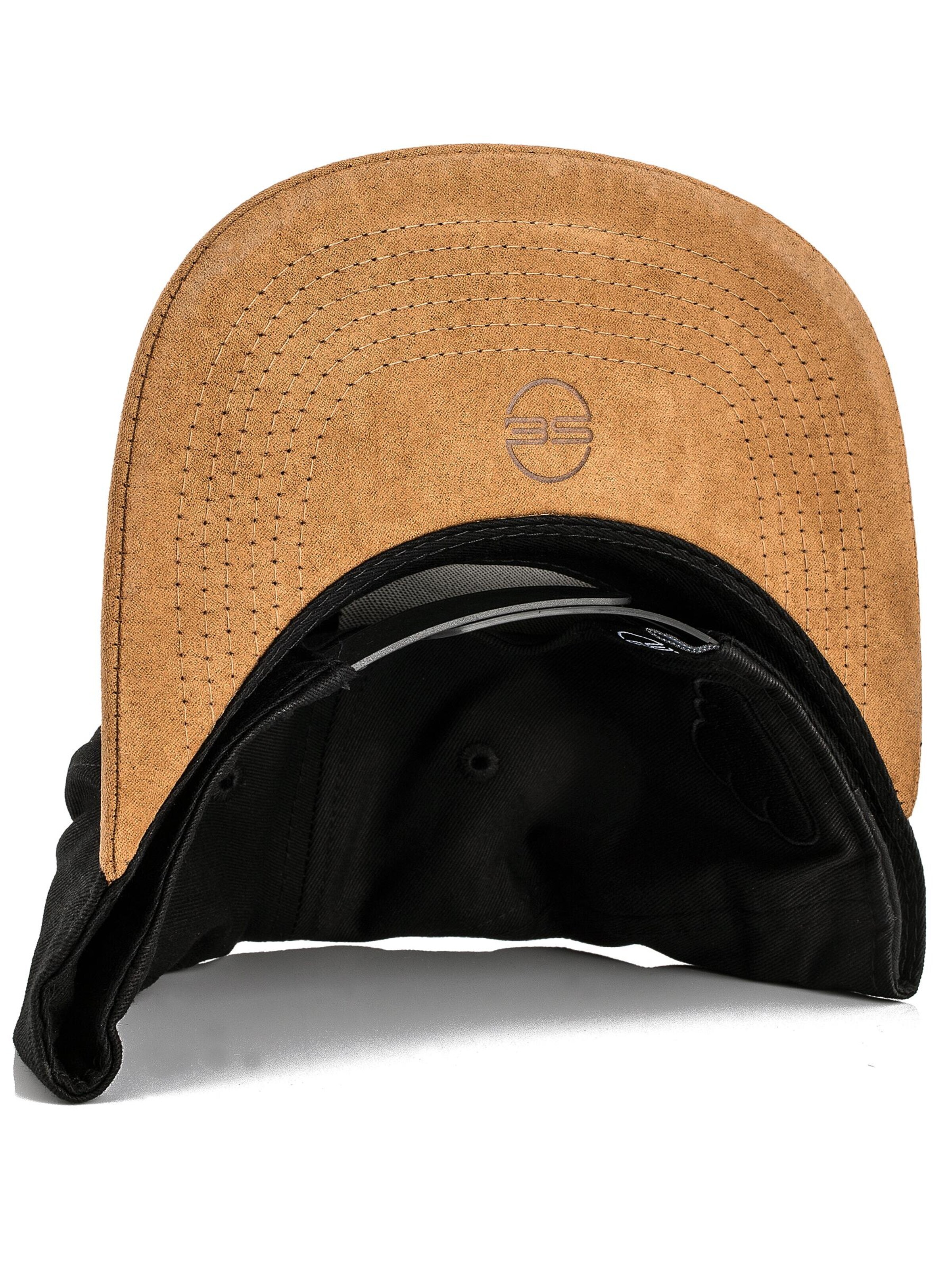 Blackskies Cap 'Pathfinder' in Black