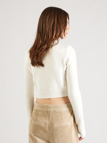 Trendyol Pullover in Beige