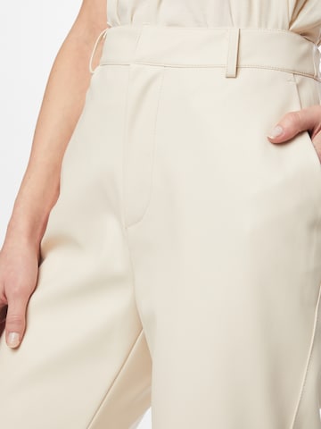 Flared Pantaloni 'Lisa' di Gina Tricot in beige