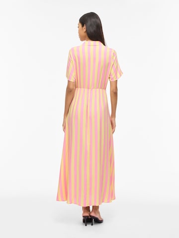 VILA - Vestido camisero 'VIAya Paya' en amarillo