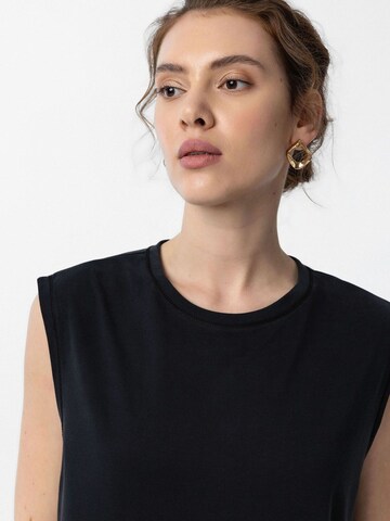 Antioch Top 'Miriam' in Black