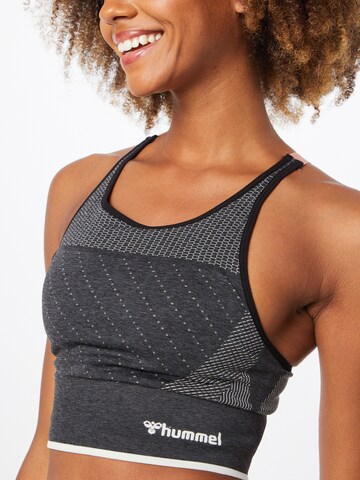 Hummel Bustier Sporttop in Grau