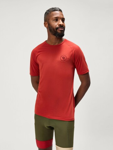 T-Shirt 'Loop' ENDURA en rouge